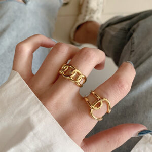best and easiy carry Golden adjustable joint ring