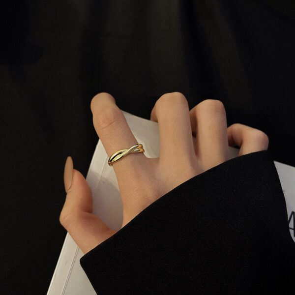 Cross Ring Female Light Luxury Niche Design Sense Metal Index Finger - Image 5