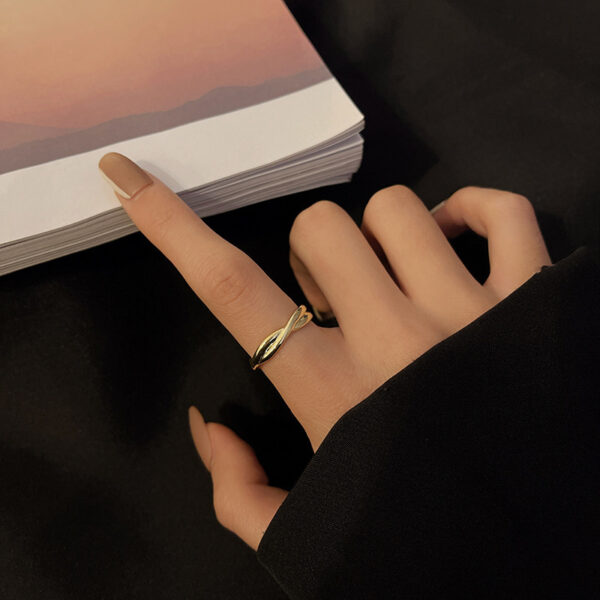 Cross Ring Female Light Luxury Niche Design Sense Metal Index Finger - Image 4
