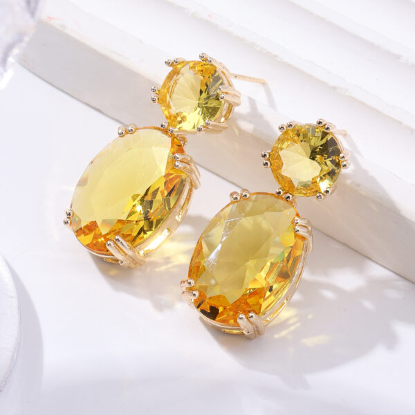 Creative Personality Drop-shaped Alloy Oval Earrings - Image 2