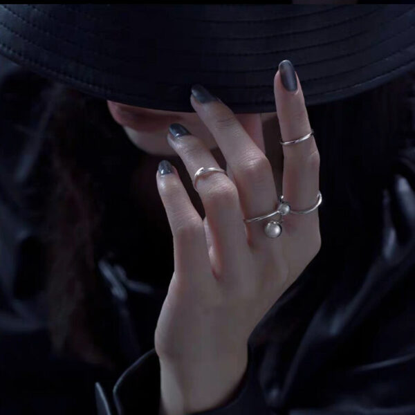 Fashion Special-interest Irregular Two Ball Ring - Image 3