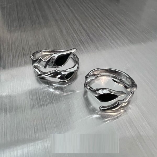 Irregular Shaped Black Onyx Metal Ring Street Tide Special-interest Design High Sense Men And Women - Image 7