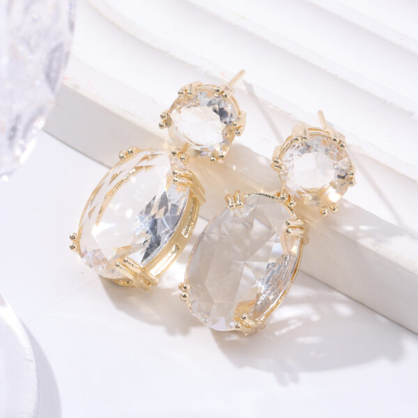 Creative Personality Drop-shaped Alloy Oval Earrings - Image 6